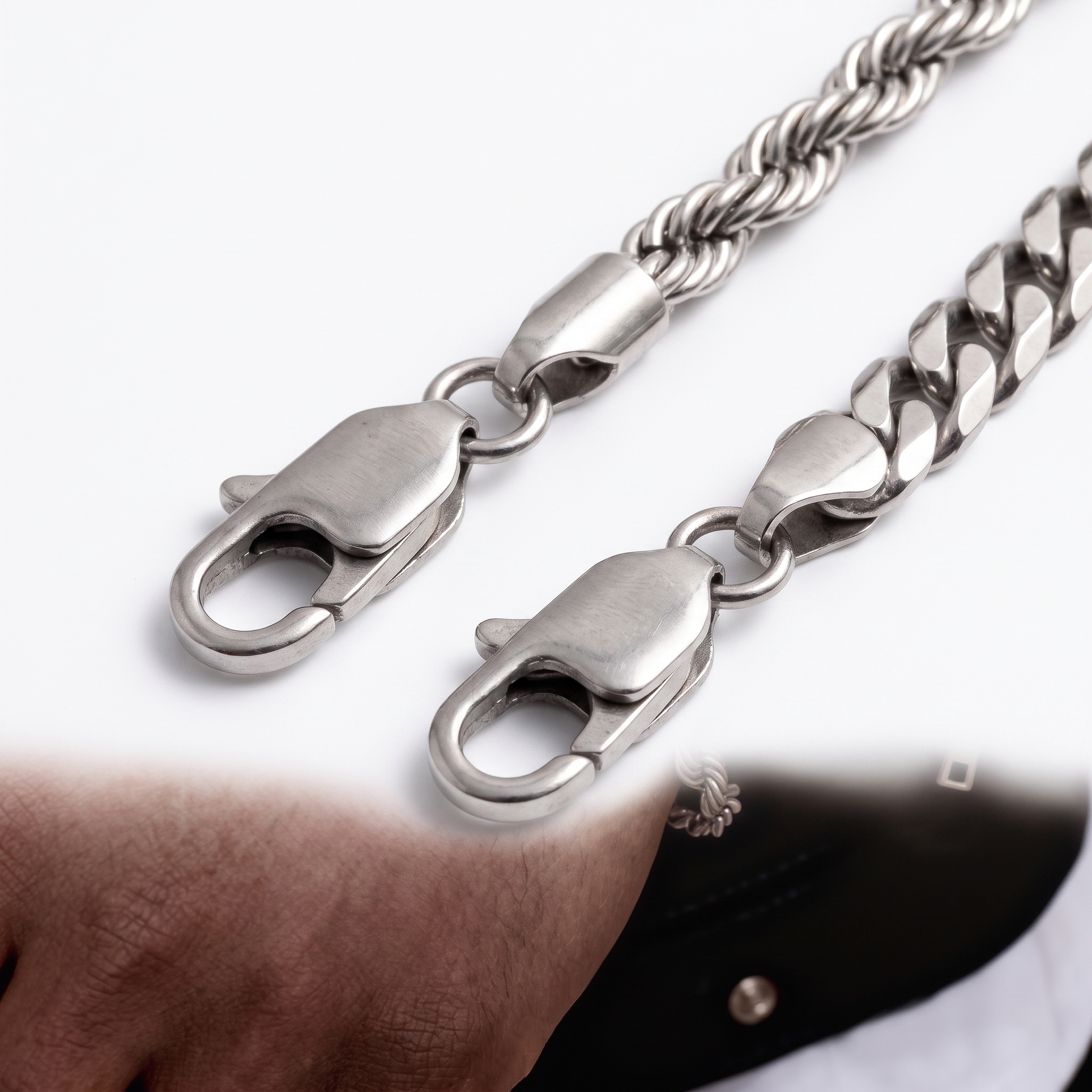 Close-up of clasp and chain links