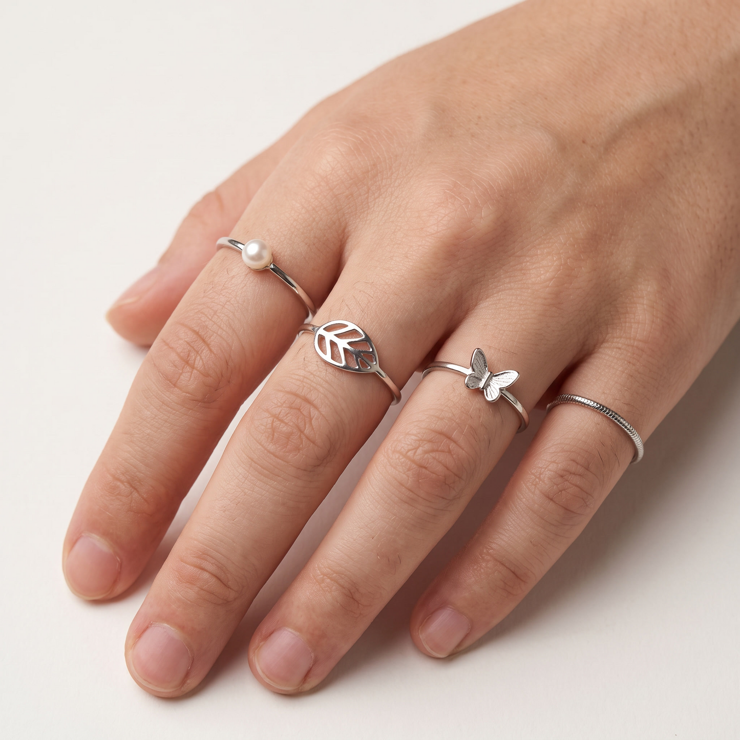 Mixed ring lot worn, front view