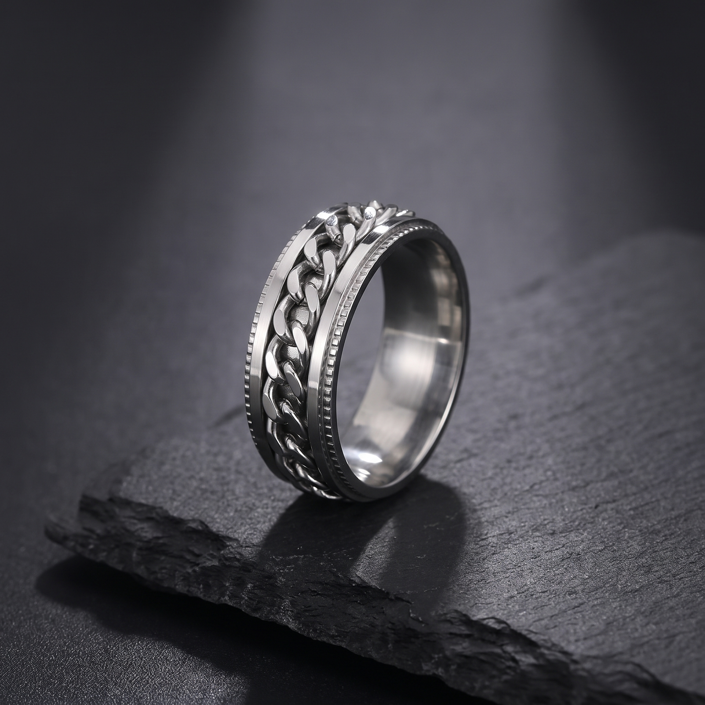 Spinner chain ring product shot