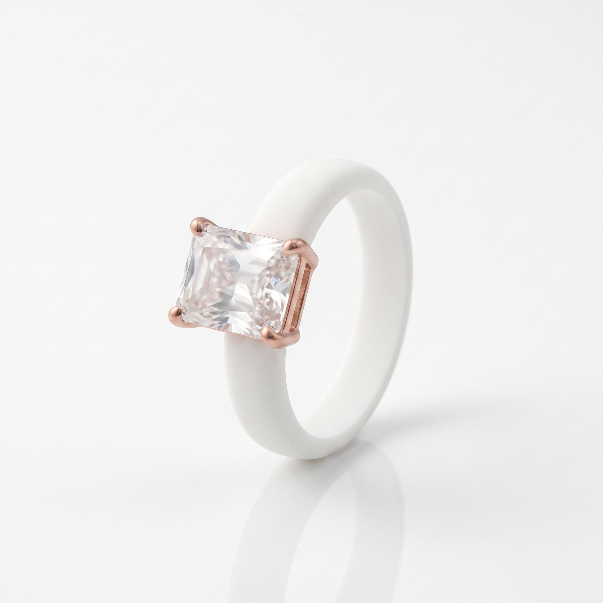 Women's silicone CZ ring product shot