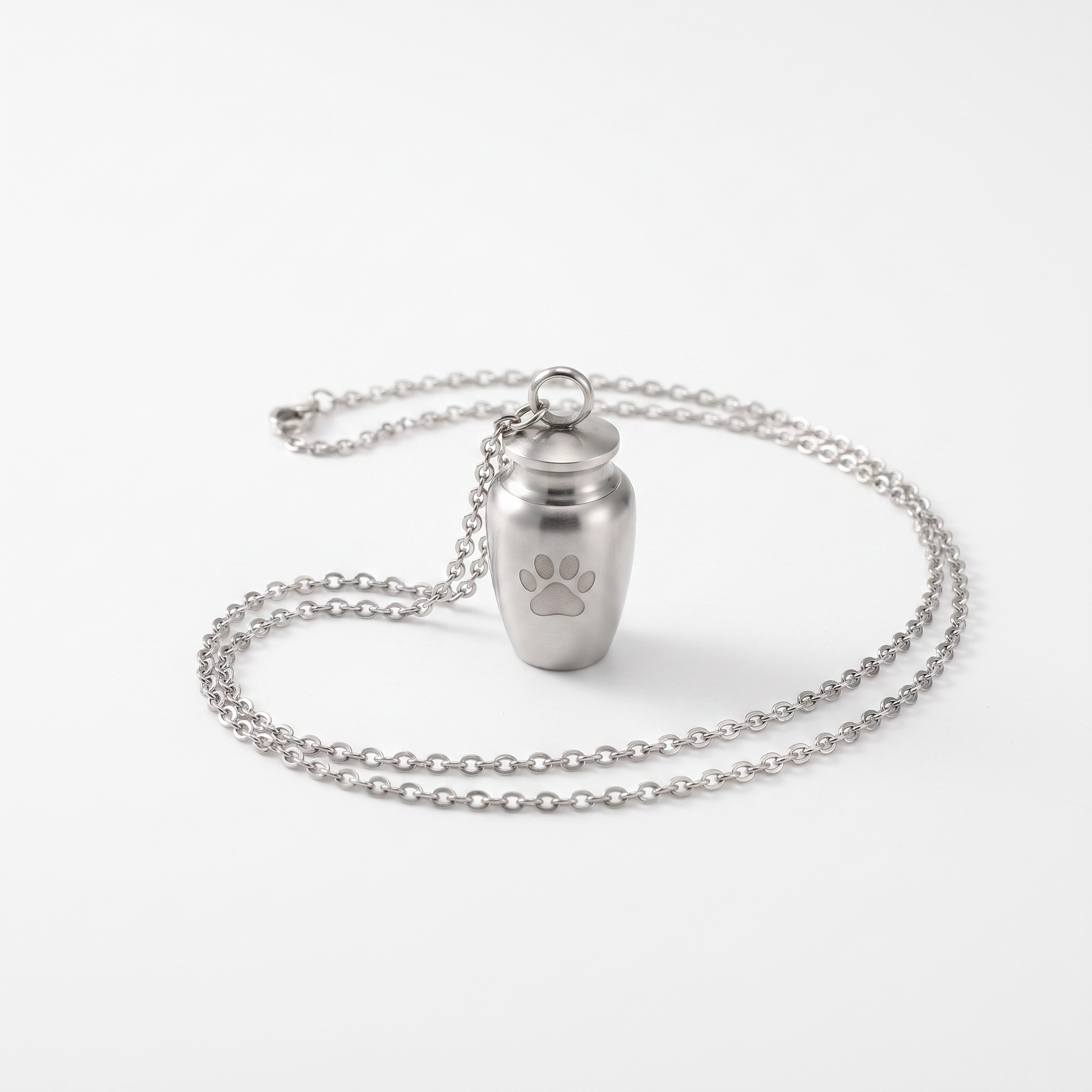 Cremation urn pendant product shot
