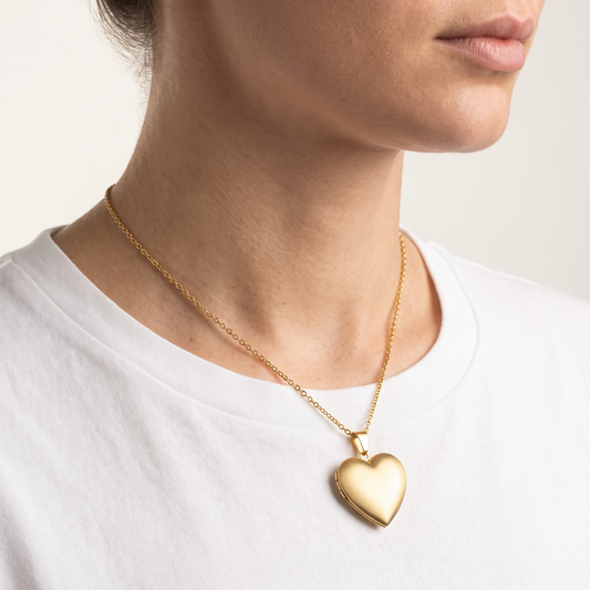 Vnox heart locket worn, second angle
