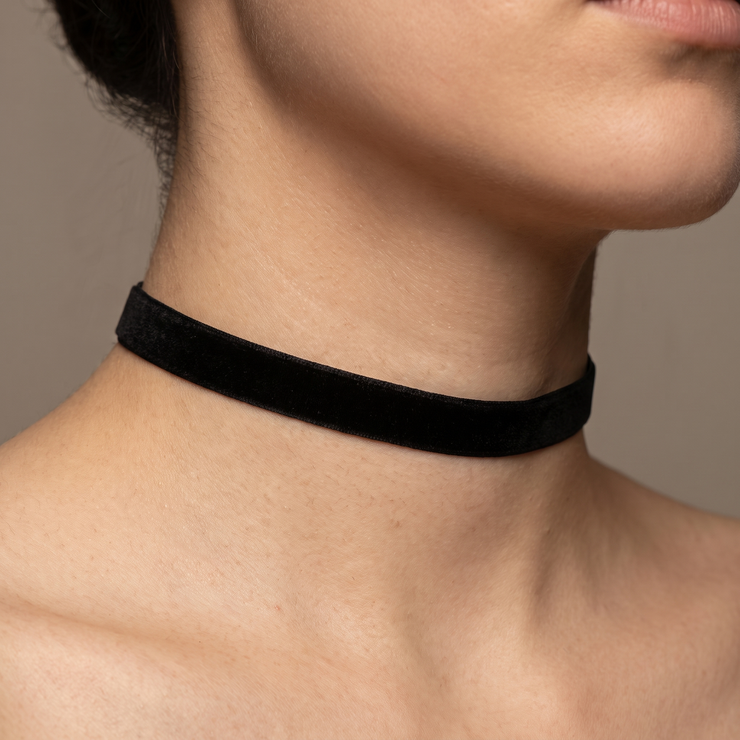 Black velvet choker worn, second angle