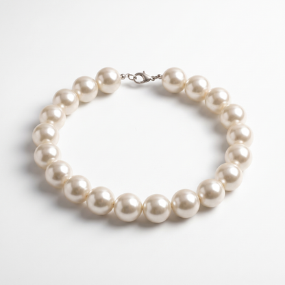 Aihua pearl beaded choker product shot