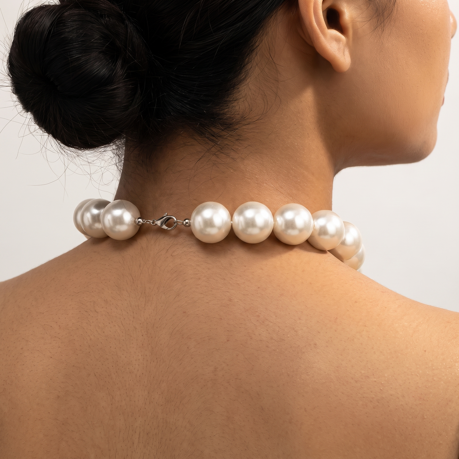 Aihua pearl beaded choker worn, second angle