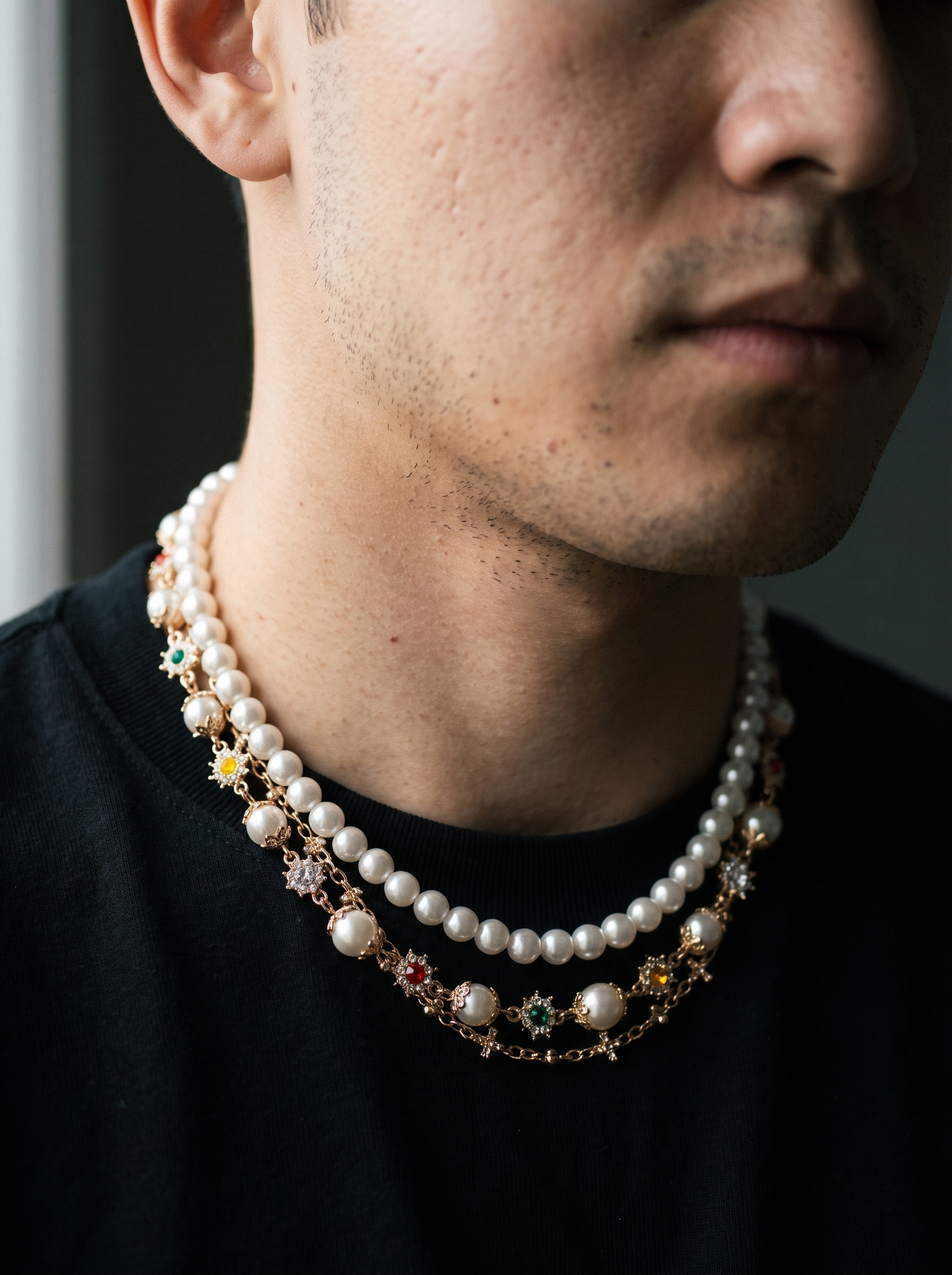 Aurelle gothic pearl cross chain set close detail