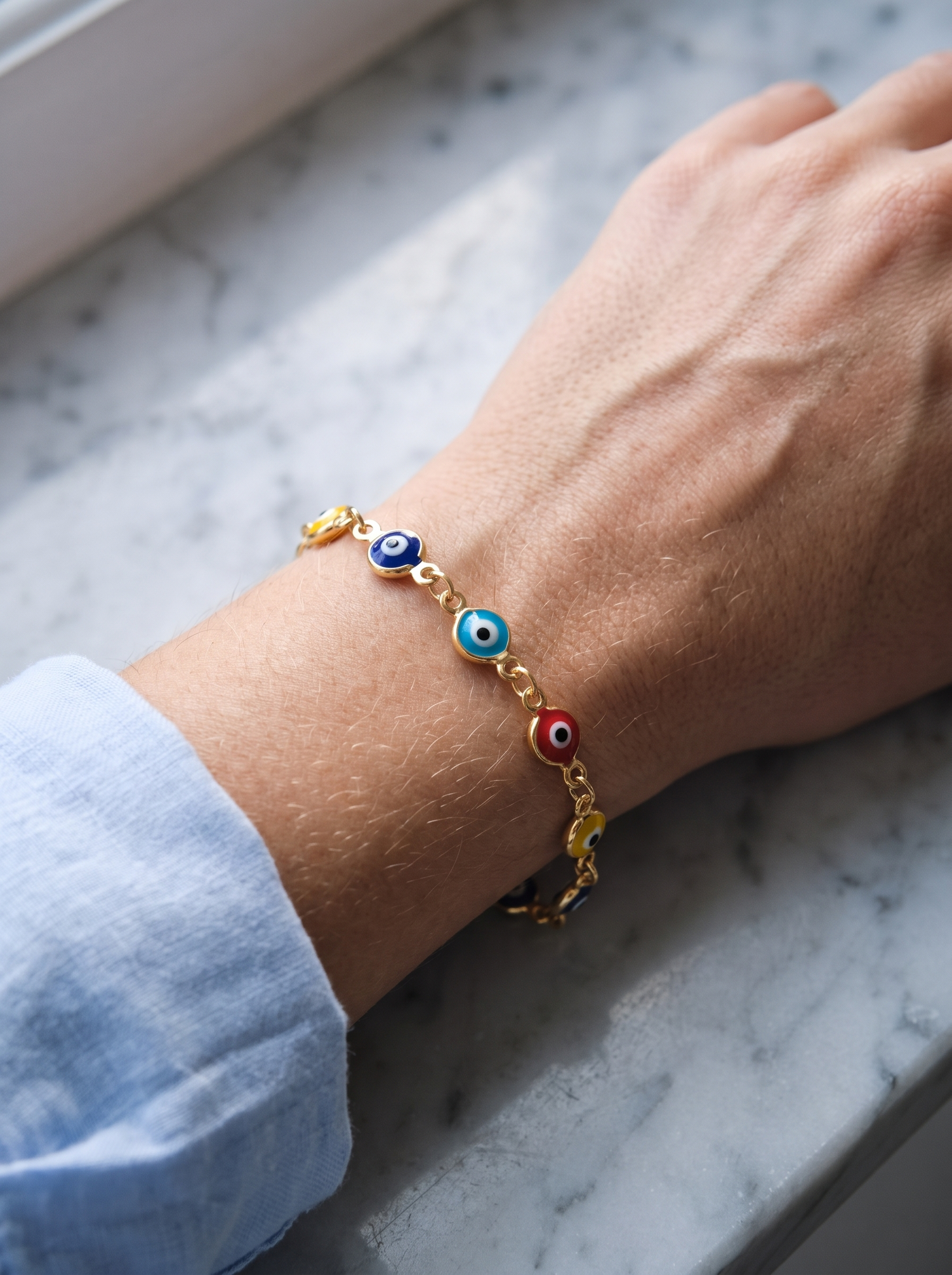 Aurelle lucky evil eye chain bracelet close detail