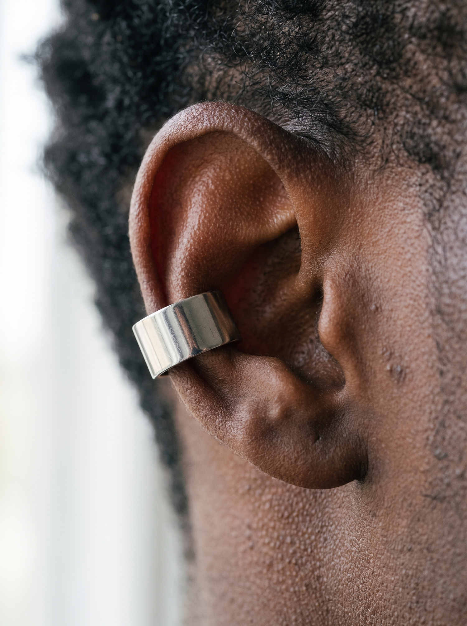Aurelle steel U tube ear cuff close detail